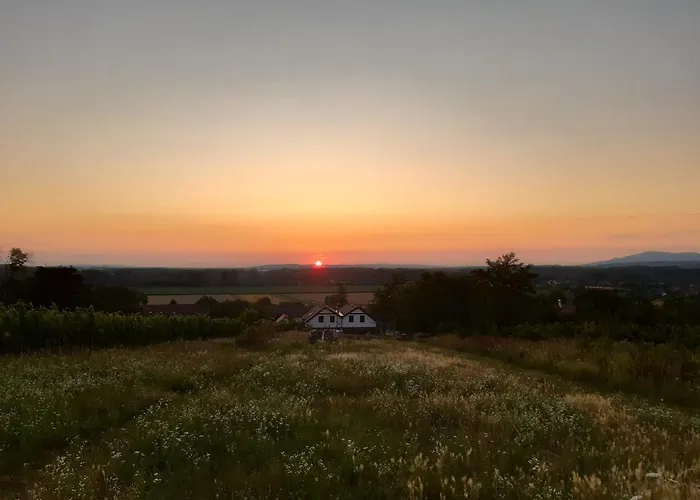 Bed & Breakfast Na Sklípku 3*