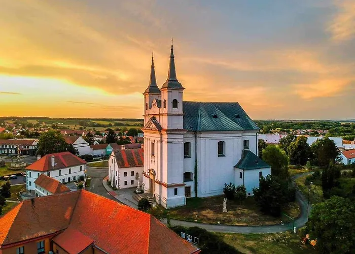 Na Sklípku Bed & Breakfast